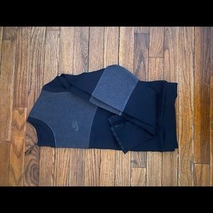 New Nike sweatshirt never worn